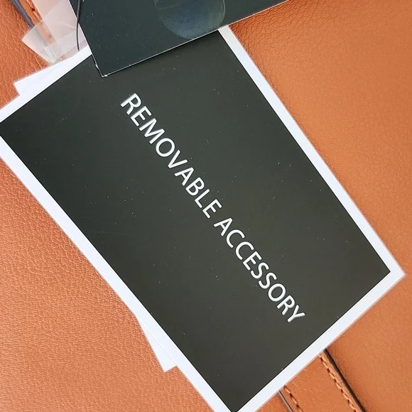 NWT NINE WEST DIANTHA CARRYALL SHOULDER BAG WITH WRISTLET - Picture 7 of 16